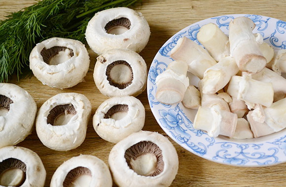 фаршированные грибы в духовке с сыром рецепт фото 2